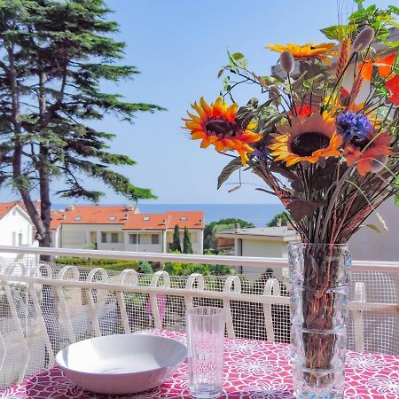 H11 Terrazzo Al Mare - Riva Ligure - Spiagge Apartment Ngoại thất bức ảnh